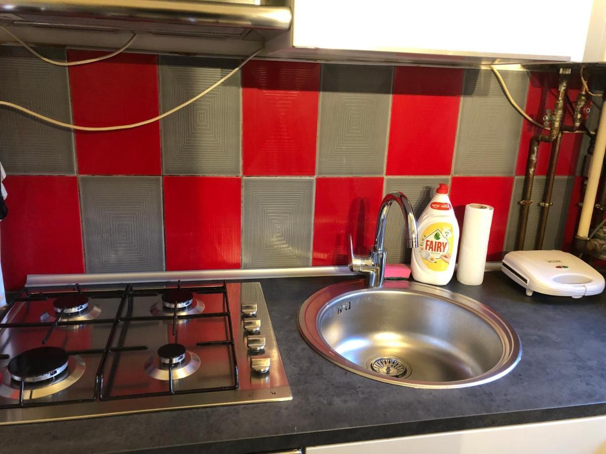 Lovely 1 Bedroom Apartment Close To Old Town Βουκουρέστι Εξωτερικό φωτογραφία